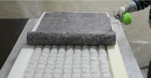 Pulvérisation de colle