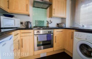 appareils électroménagers dans la cuisine