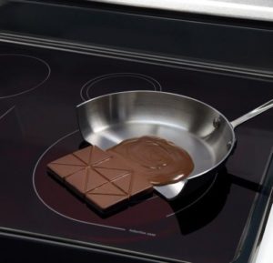 Le chocolat fondait uniquement sur les plats