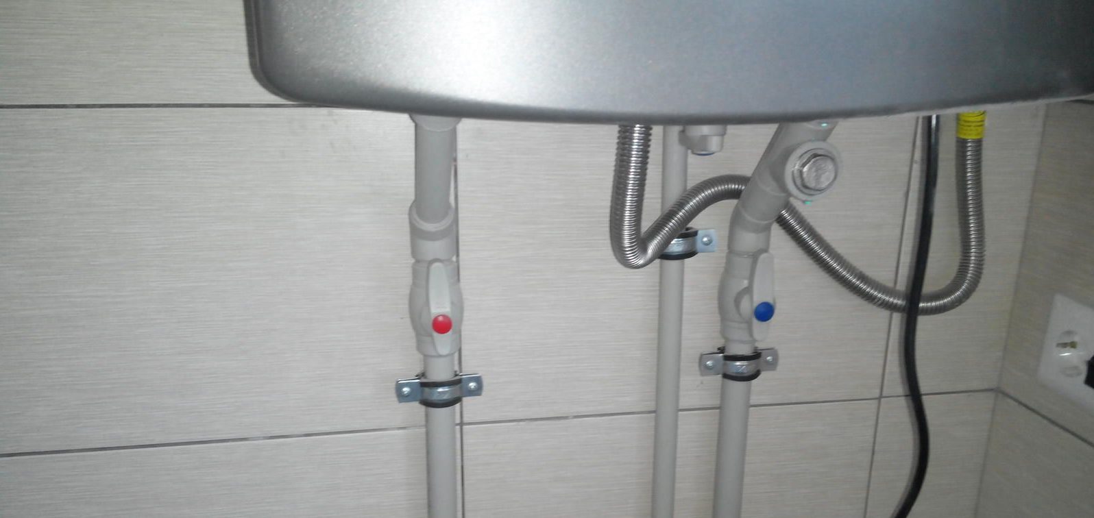 Une chaudière à circuit unique chauffe, mais les batteries ne chauffent pas