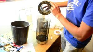 Caractéristiques de la fabrication d'un filtre à charbon pour l'eau