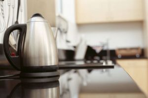 Prévenir la formation de tartre dans une bouilloire