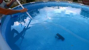 Aspirateur en tuyau en plastique