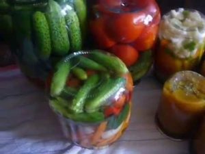 Stérilisation des bocaux avec préparations dans un multicuiseur