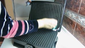 laver le gril électrique