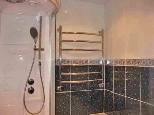 Sèche-serviettes chauffant