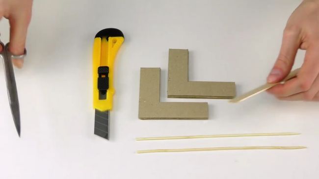 fabriquer un coffre-fort en carton