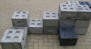 Banc modulable en béton 