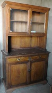 Outils pour restaurer un buffet