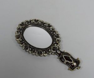 Comment offrir un miroir pour un anniversaire