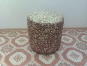 Comment recouvrir un pouf