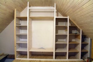 Garde-robe de bricolage