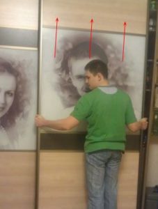 Comment retirer les portes d'armoire