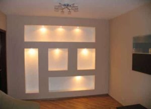 Armoire linéaire DIY en plaques de plâtre.