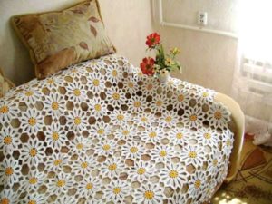 Housse de canapé tricotée DIY