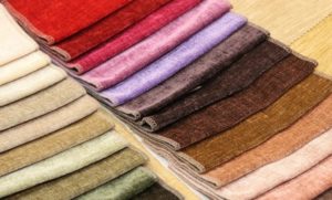 Tissus d'ameublement pour canapés.