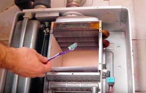 Rinçage de l'échangeur thermique de la chaudière à gaz