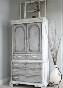 Décoration d'armoire