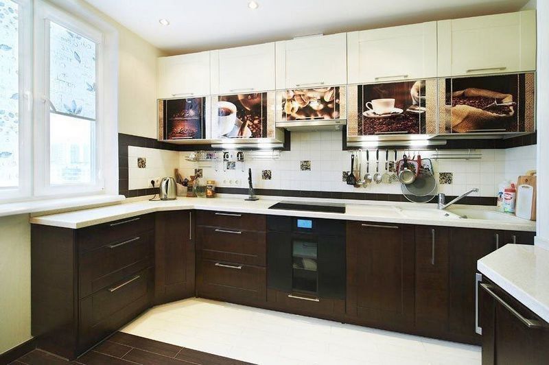 Film polyester autocollant.