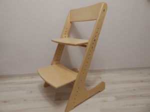 Assemblage de la chaise Petit Cheval à Bosse