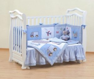 pare-chocs pour berceau de nouveau-né