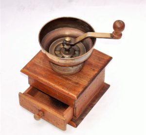 Moulin à café manuel européen