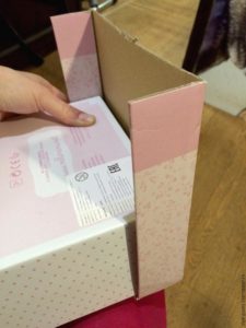 Assembler un berceau à partir d'une boîte à chaussures. Étape 1.