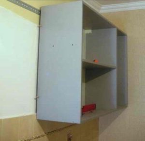 À quelle hauteur faut-il suspendre les armoires de cuisine ?