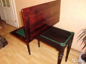 table à cartes double face