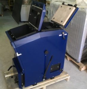 chaudière à pyrolyse à chargement par le haut