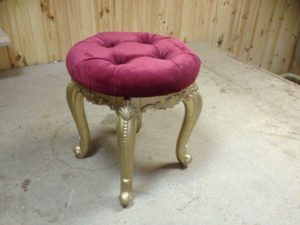 Ottoman fabriqué à partir de chaises