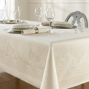 nappe pour la table de fête
