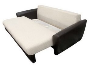 Transformation d'un canapé en livre