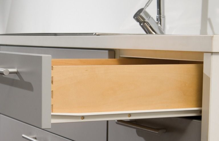 commode sur coulisses