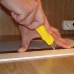 Découpe de stratifié.