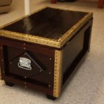 Décoration de poitrine DIY.