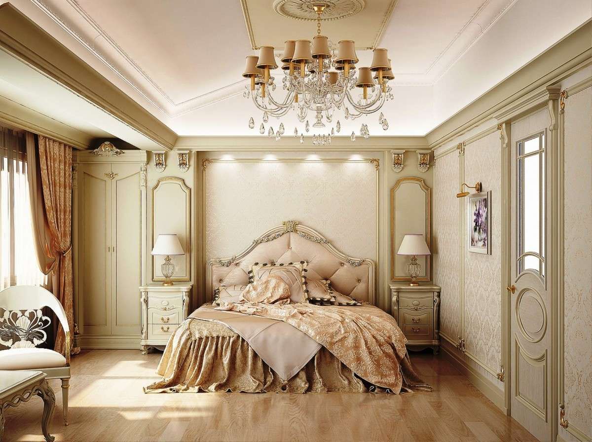 Une version d'une chambre classique dans des tons beige doré.