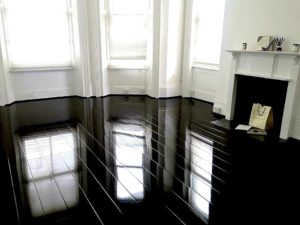 Stratifié brillant à l'intérieur