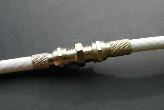 Extension du câble d'antenne.