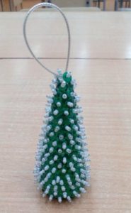 Paillettes et perles