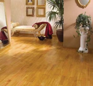 Parquet dans la chambre