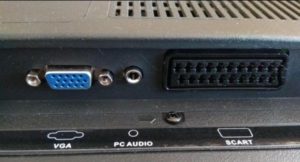 Via connexion péritel