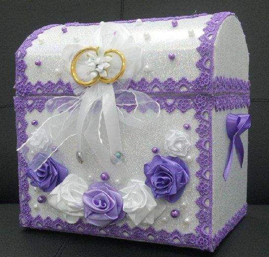 Coffre de mariage DIY pour de l'argent.