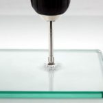 Comment percer un miroir.