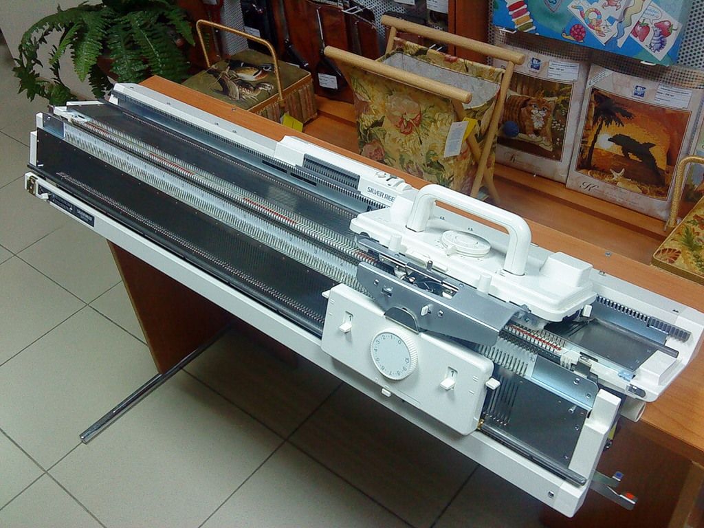 Types de machines à tricoter.