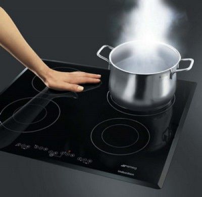 par évaporation de l'eau