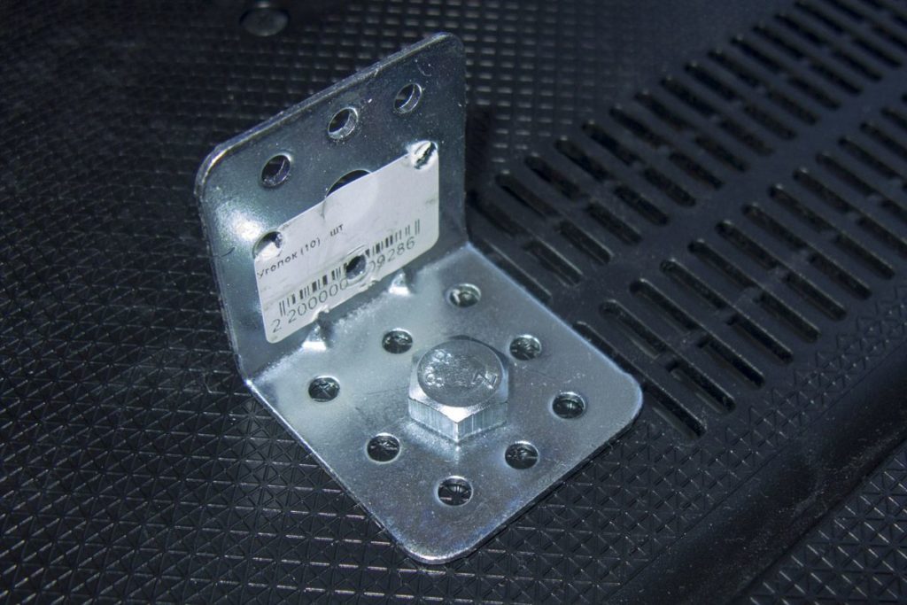 Accrocher un téléviseur sans support au mur