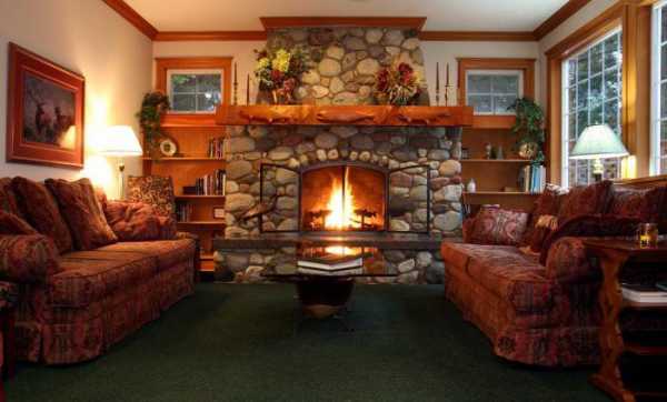 Possibilité de placer une télévision et une cheminée.