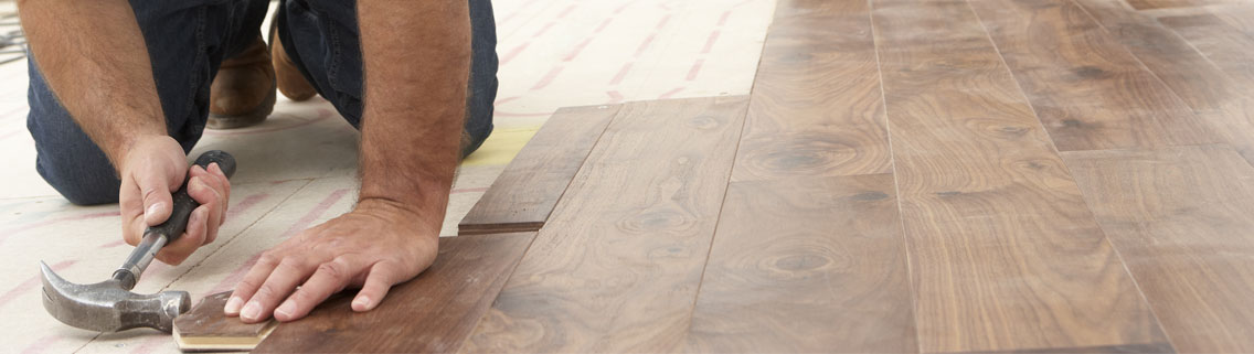 Caractéristiques de la pose de planches pleines.