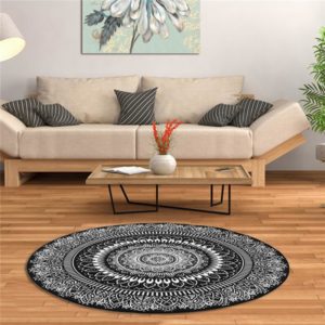 Tapis aux motifs nationaux